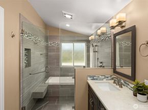 4724 Gardner Avenue, Everett WA 98203