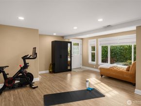 4724 Gardner Avenue, Everett WA 98203