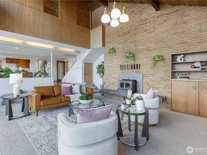 14026 Riviera Place NE, Seattle WA 98125