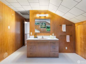 14026 Riviera Place NE, Seattle WA 98125