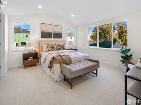 10045 8th Avenue NW, Seattle WA 98177