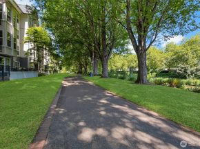 55 Williams Avenue S 209, Renton WA 98057