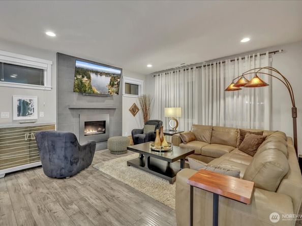 3067 S 276th Court, Auburn WA 98001