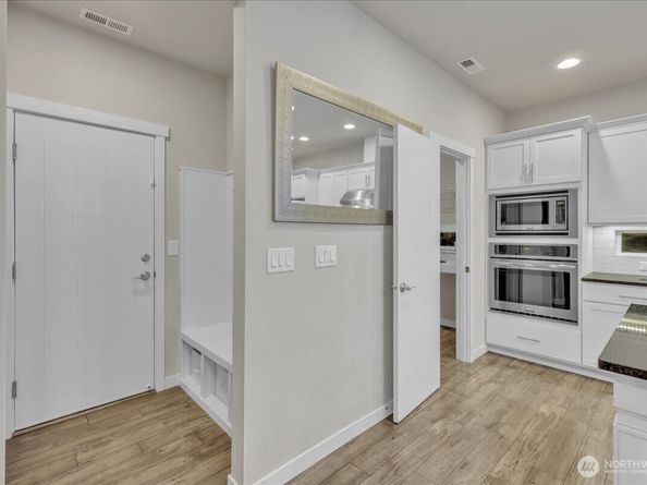 3067 S 276th Court, Auburn WA 98001