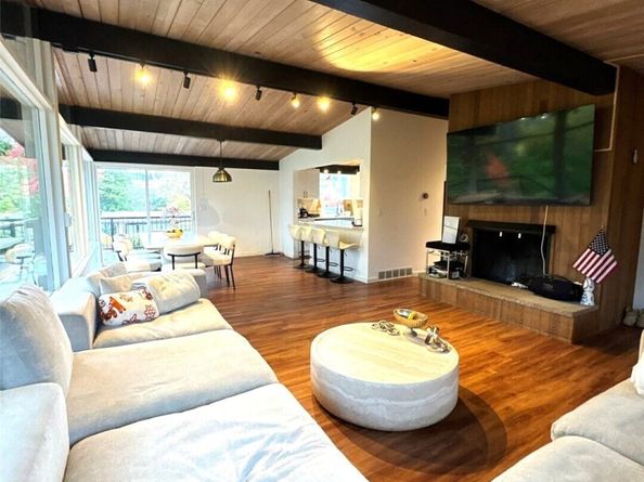 3713 Meadow Ave N, Renton WA 98056