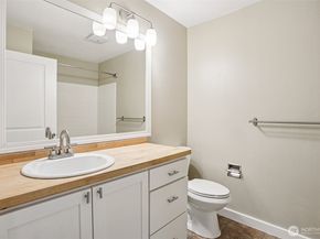 12303 Harbour Pointe Boulevard W101, Mukilteo WA 98275