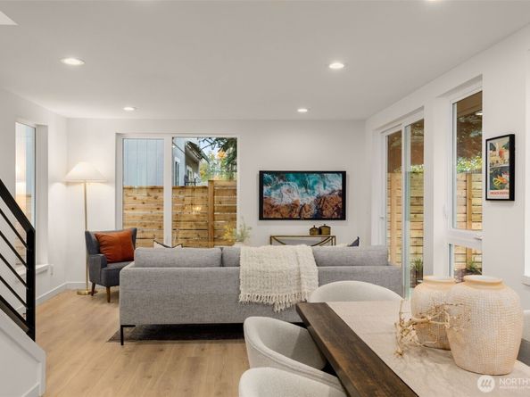 4411 21st Avenue SW, Seattle WA 98106