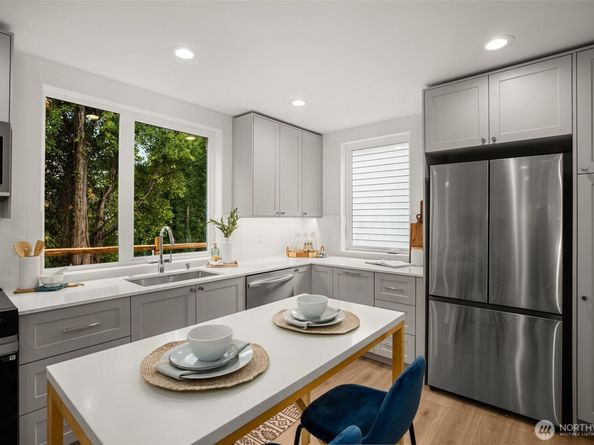 4411 21st Avenue SW, Seattle WA 98106