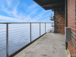 3717 Beach Drive SW 214, Seattle WA 98116