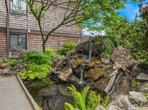 3717 Beach Drive SW 214, Seattle WA 98116