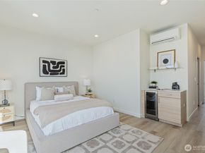 11231 Greenwood Avenue N A, Seattle WA 98133