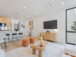 11231 Greenwood Avenue N A, Seattle WA 98133