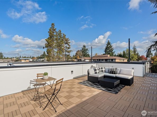 11231 Greenwood Avenue N A, Seattle WA 98133