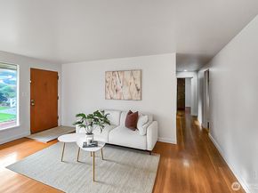 11144 Woodward Avenue S, Seattle WA 98178