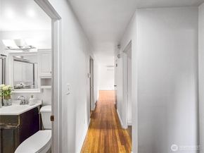 11144 Woodward Avenue S, Seattle WA 98178