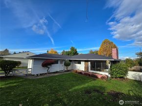 11144 Woodward Avenue S, Seattle WA 98178