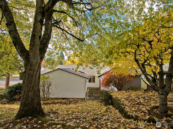 22909 59th Avenue W, Mountlake Terrace WA 98043