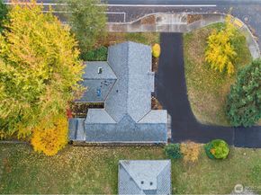 22909 59th Avenue W, Mountlake Terrace WA 98043