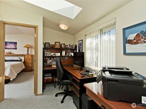 22909 59th Avenue W, Mountlake Terrace WA 98043