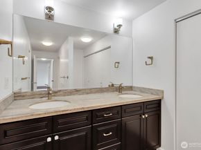 19414 Aurora Avenue N 107, Shoreline WA 98133