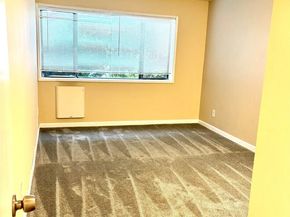 19414 Aurora Avenue N 107, Shoreline WA 98133