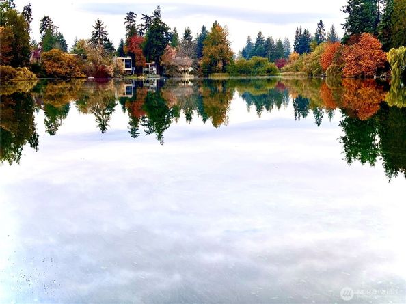 19414 Aurora Avenue N 107, Shoreline WA 98133