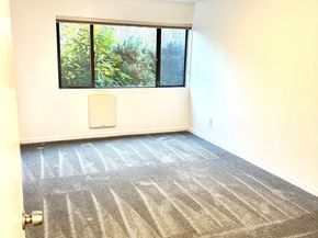 19414 Aurora Avenue N 107, Shoreline WA 98133