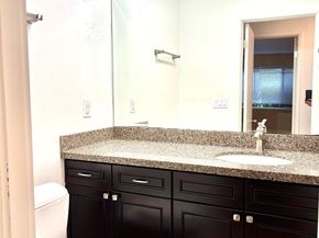 19414 Aurora Avenue N 107, Shoreline WA 98133