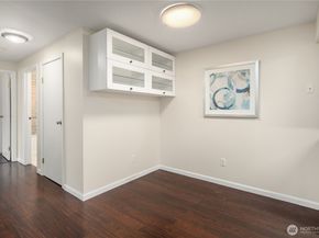 14200 NE 171st Street E105, Woodinville WA 98072