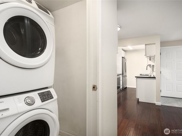 14200 NE 171st Street E105, Woodinville WA 98072