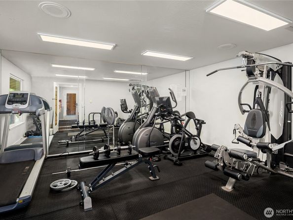 14200 NE 171st Street E105, Woodinville WA 98072