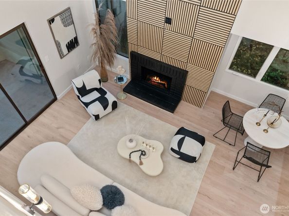 155 S 330th Street D, Federal Way WA 98003