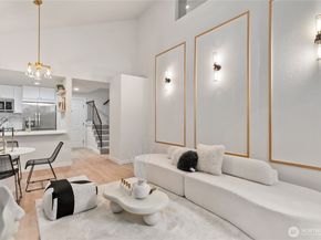 155 S 330th Street D, Federal Way WA 98003