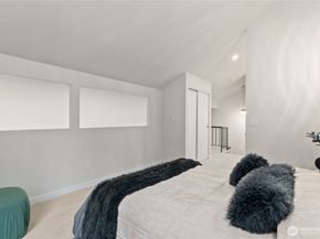 155 S 330th Street D, Federal Way WA 98003