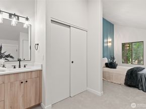 155 S 330th Street D, Federal Way WA 98003