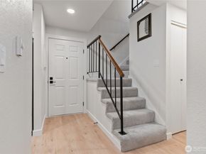 155 S 330th Street D, Federal Way WA 98003