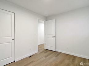 120 NE 166th Street, Shoreline WA 98155