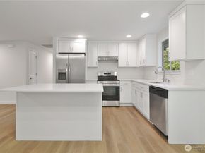 120 NE 166th Street, Shoreline WA 98155