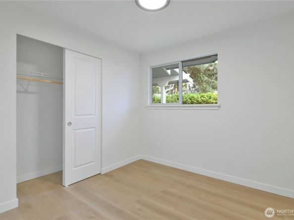 120 NE 166th Street, Shoreline WA 98155