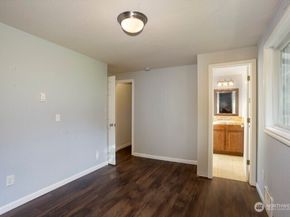 27017 Tamsen Avenue NW, Poulsbo WA 98370