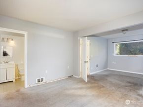 27017 Tamsen Avenue NW, Poulsbo WA 98370