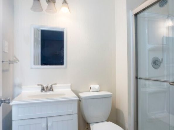 27017 Tamsen Avenue NW, Poulsbo WA 98370