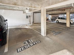 6225 Lake Washington Boulevard NE 208, Kirkland WA 98033