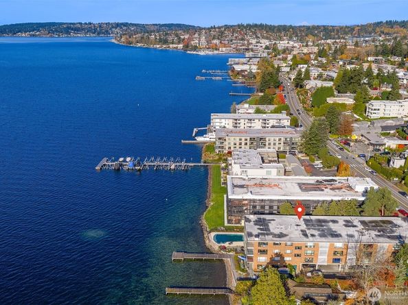 6225 Lake Washington Boulevard NE 208, Kirkland WA 98033