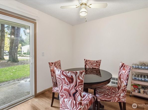 12515 NE 132nd Court A101, Kirkland WA 98034