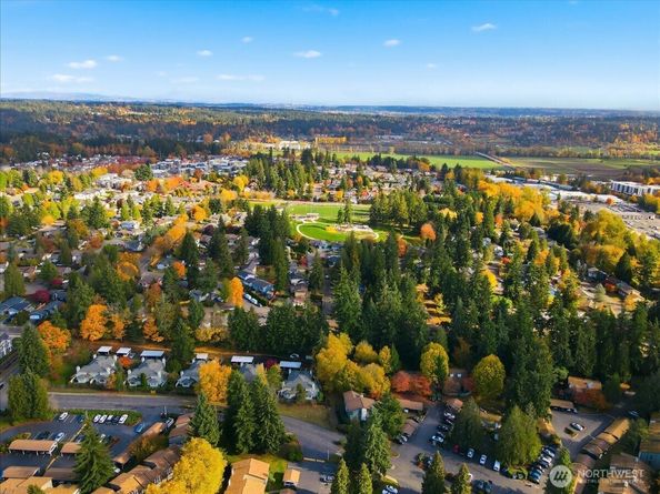 12515 NE 132nd Court A101, Kirkland WA 98034
