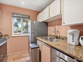 12515 NE 132nd Court A101, Kirkland WA 98034