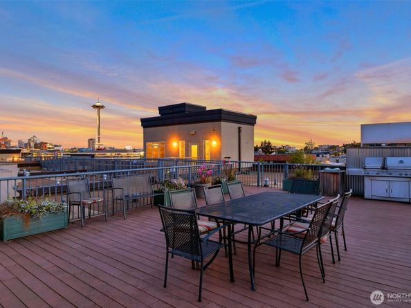 900 Aurora Avenue N 204, Seattle WA 98109