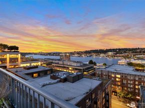 900 Aurora Avenue N 204, Seattle WA 98109