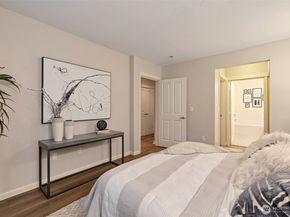 900 Aurora Avenue N 204, Seattle WA 98109